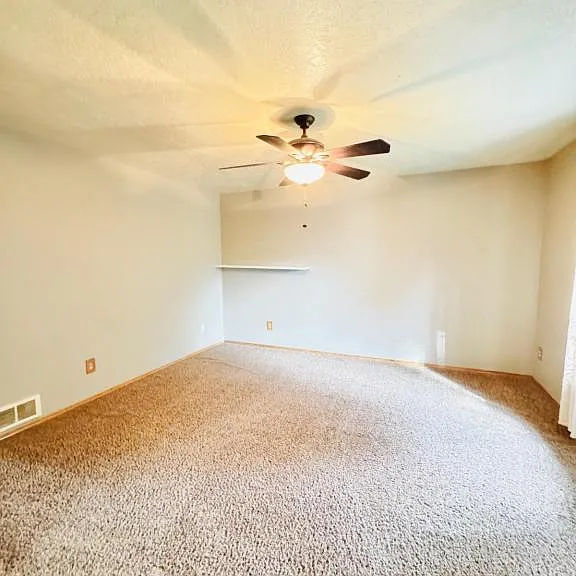 3025 Escalante Ave — Photo 9