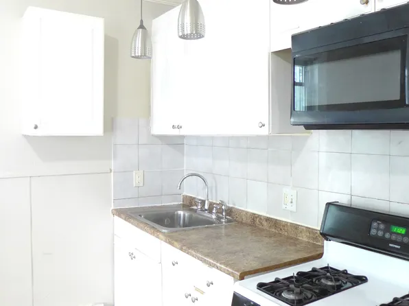 (undisclosed Address), Jamaica Plain, MA 02130