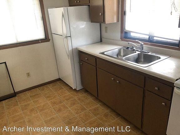 2nd image of 1705 9th Ave S #8259378