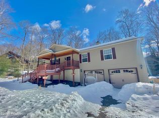 8 Millwood Pl, Lake Ariel, PA 18436