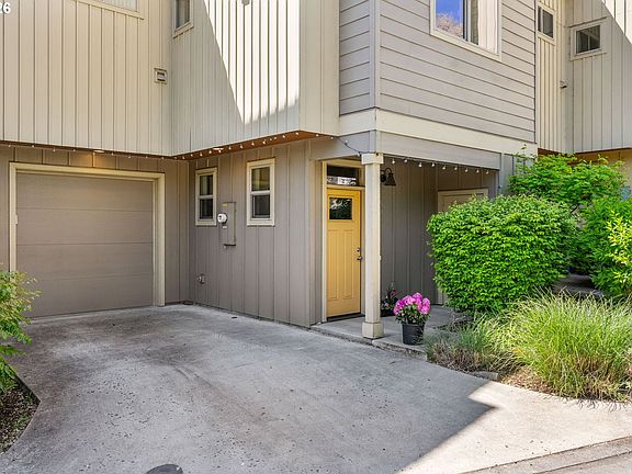 5th image of 511 SE Upper Wyers End