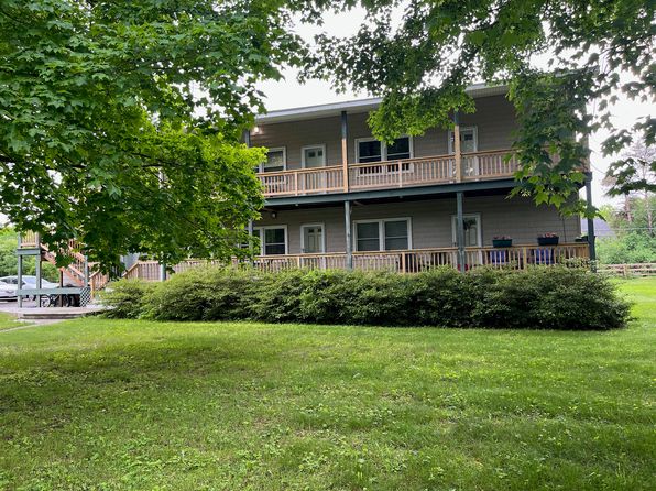 24 Gaffney Ln APT 6