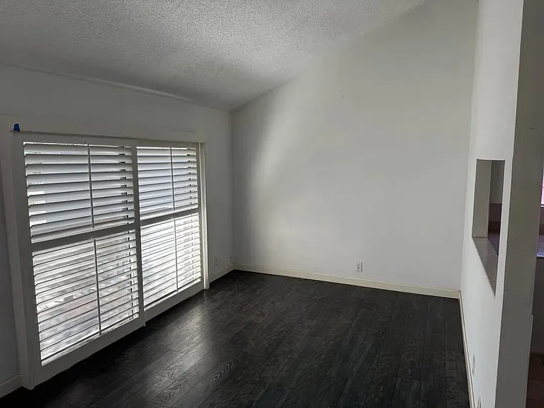14839 Sherman Way #12 — Photo 1