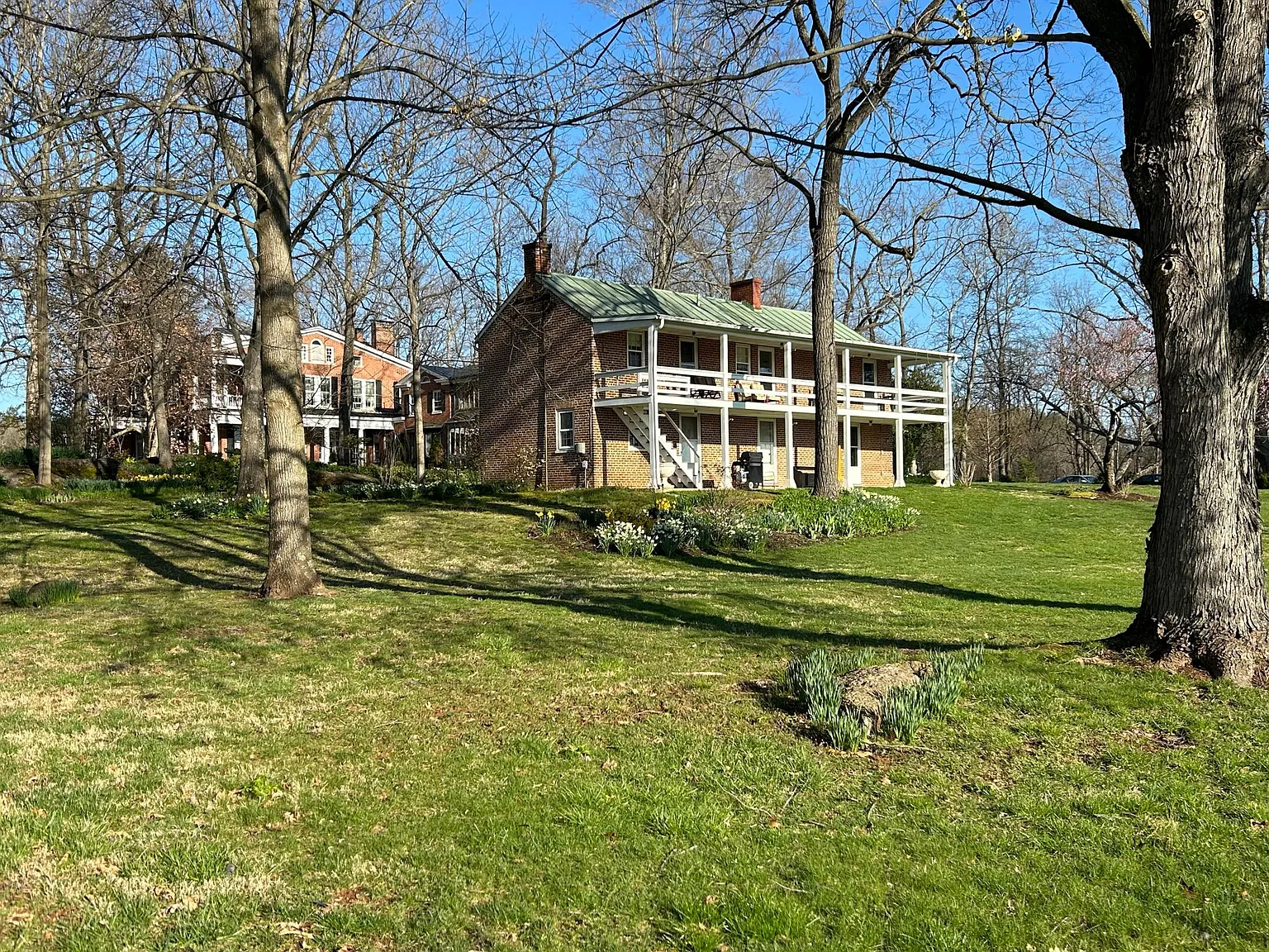 3 bed, 1500 sqft, $3,000 — Photo 2