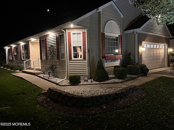 2nd image of 41 Winterton Drive