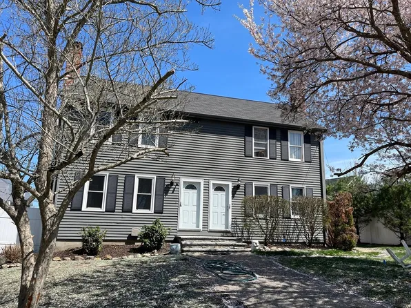 7 Dane St #2, Mansfield, MA 02048