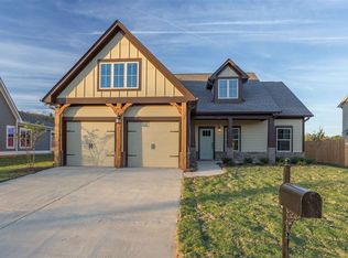 464 Blackberry Blvd, Springville, AL 35146