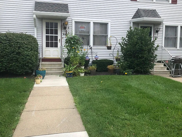 842 Belmont Dr — Photo 26
