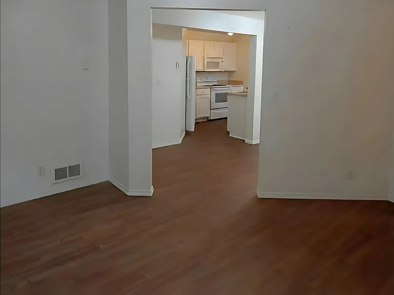 Aspen Park Apartments — Photo 10
