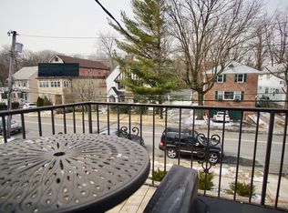 32 Parkway Rd #2, Bronxville, NY 10708
