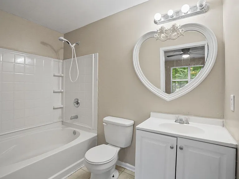 5104 Fairington Ridge Cir — Photo 20