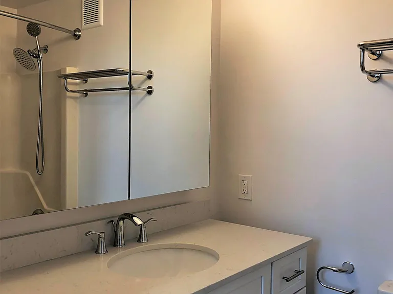 10 Thacher St #406 — Photo 13