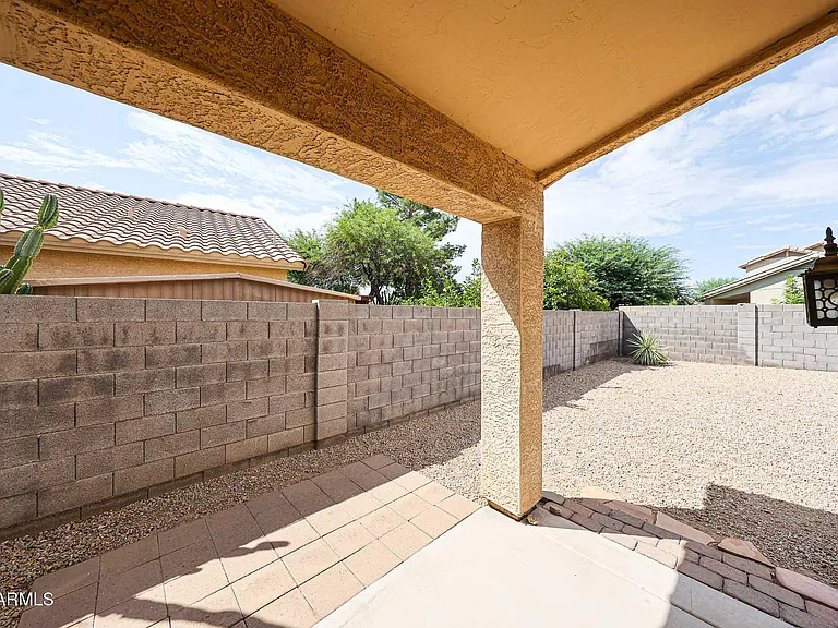 25242 N 40th Ln — Photo 30