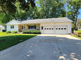 606 N Iowa Ave, Nora Springs, IA 50458