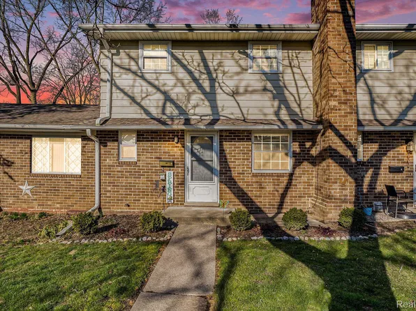 506 Chamberlain St APT 4, Flushing, MI 48433