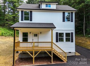 75 Kelly Fields Dr, Alexander, NC 28710