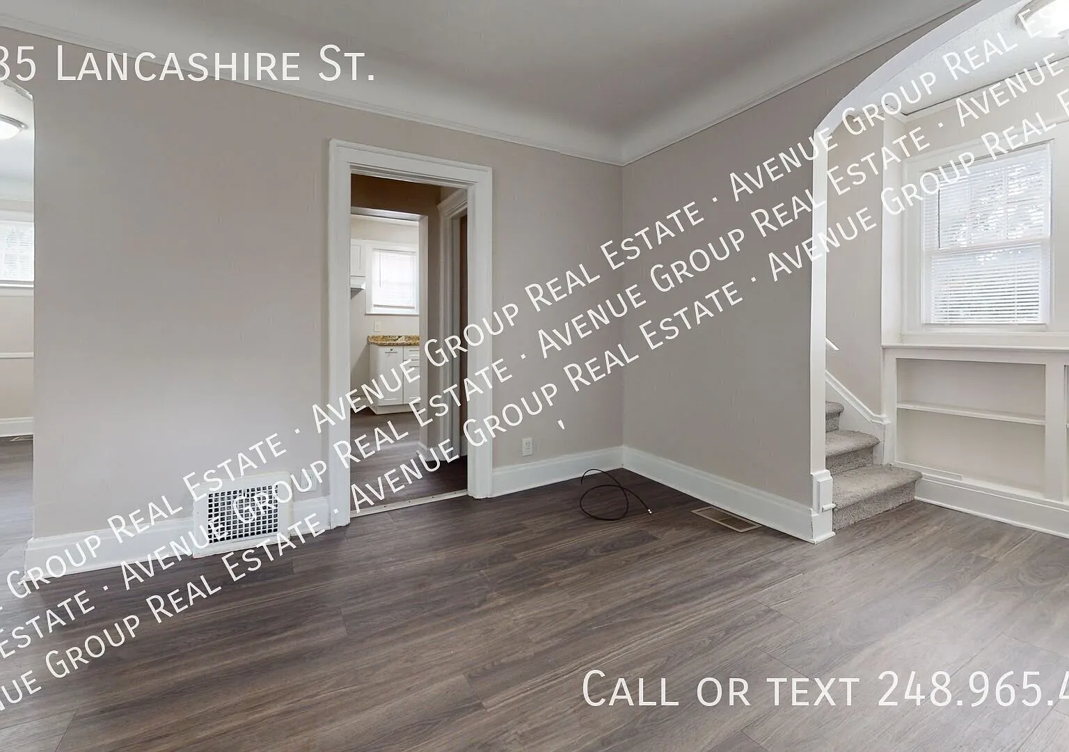 Updated 3-Bedroom Colonial for Lease in Detroit — Photo 3