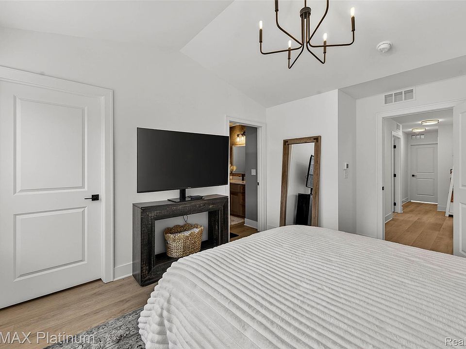 2237 Knotty Pine Trl, photo 14