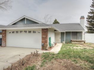 200 Peach Tree Ct, Tehachapi, CA 93561