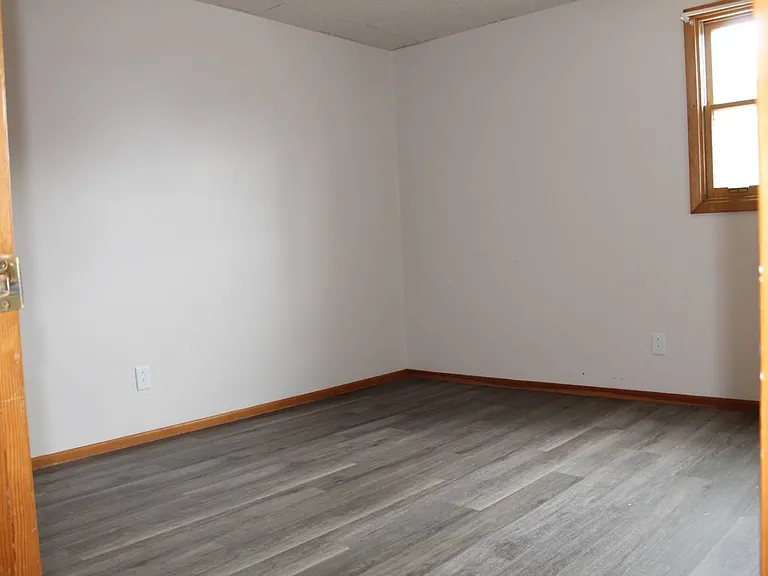 1314 Maple Dr #5 — Photo 6