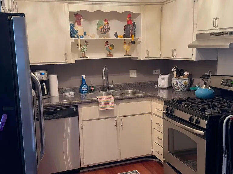 225 Country Club Dr #3D — Photo 9