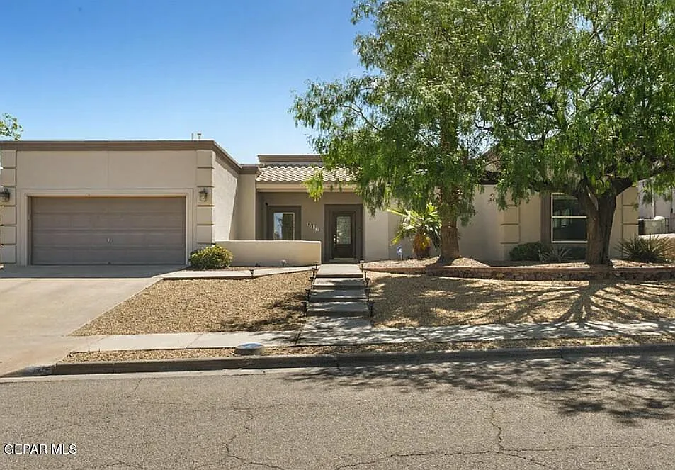 3 bed, 2.5 bath, 2225 sqft, $3,400 — Photo 1