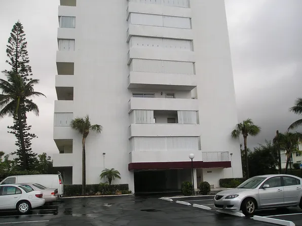 3581 S Ocean Blvd APT 5B, South Palm Beach, FL 33480