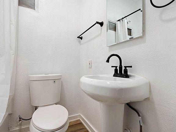 5th image of 2622 Brighton Ave #4.0