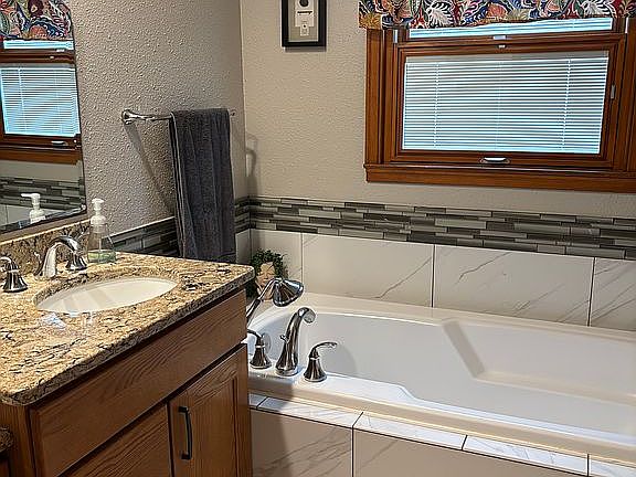 Main floor bathroom 