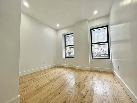 Rented by City Connections Realty | media 33