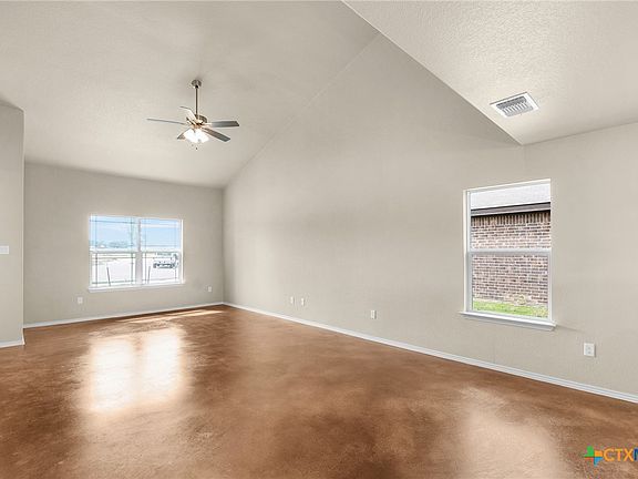 5th image of 1433 Lindsey Dr