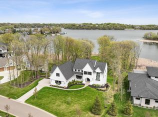 3722 Woodland Cove Pkwy, Excelsior, MN 55331
