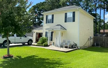 133 Coronet St Photo 1
