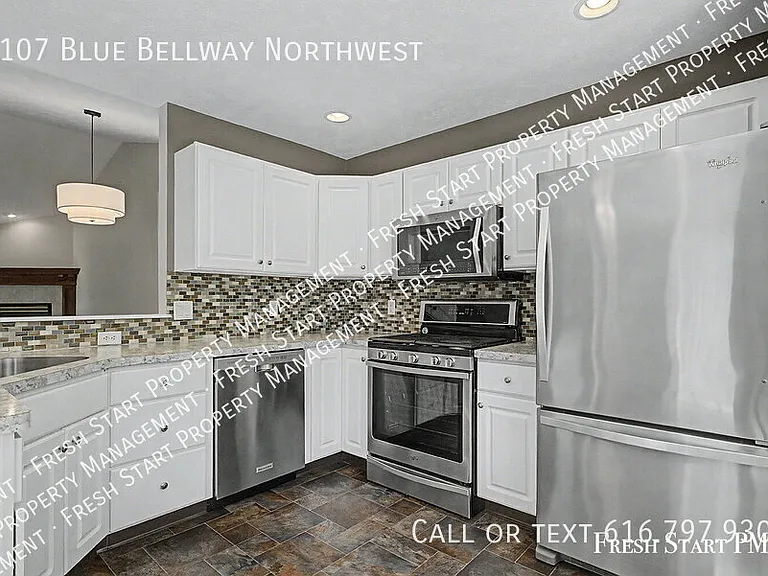2107 Blue Bellway NW — Photo 6