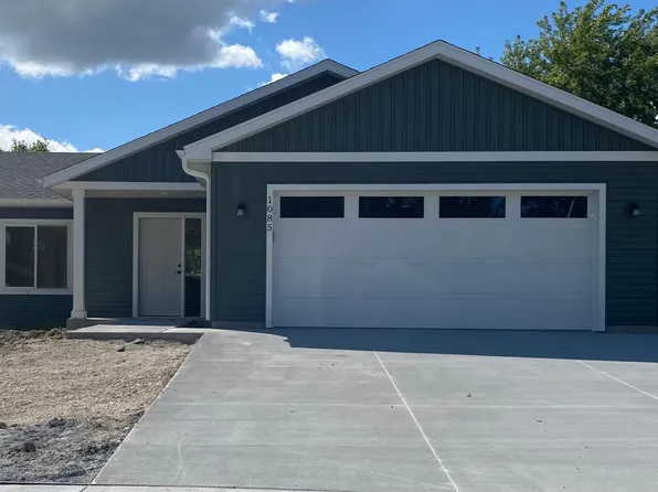 1085 Falcon Rd SE, Rochester, MN 55904