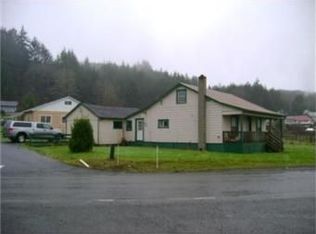 1010 Crossing St, Raymond, WA 98577