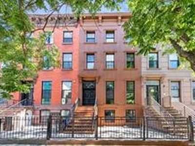 276 Quincy St #A, Brooklyn, NY, 11216