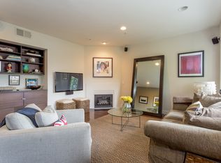 3900 Beethoven St APT 202, Los Angeles, CA 90066