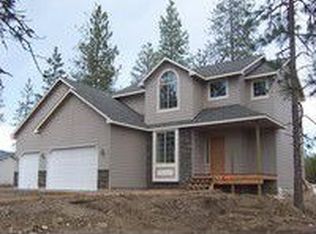 6482 Lakeview Dr, Nine Mile Falls, WA 99026