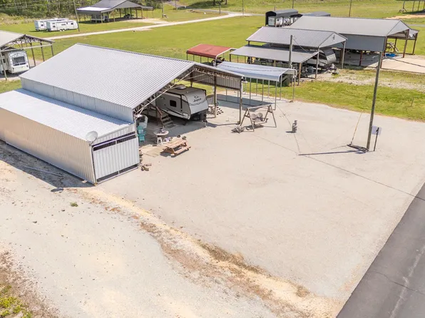 1008 Wc Pickett Rd Lot 47/48, Clifton, TN 38425