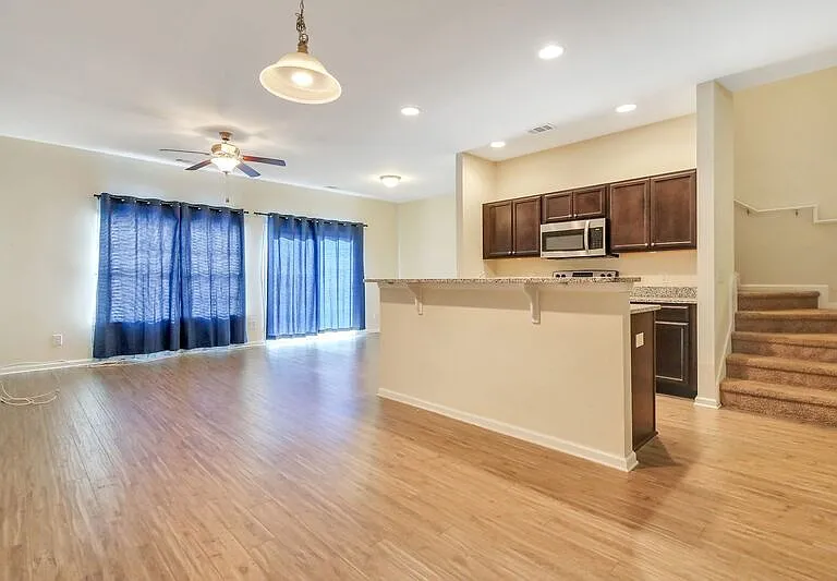 285 Cantle Dr — Photo 11