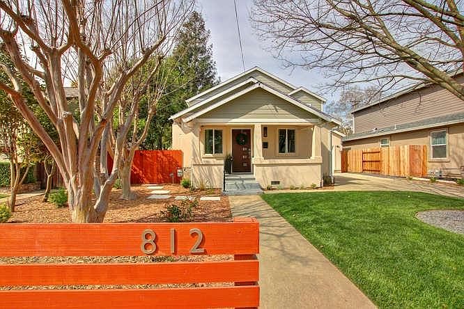 2nd image of 812 51st St