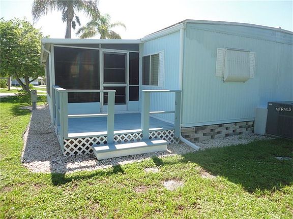 4th image of 1552 Sanderling Dr