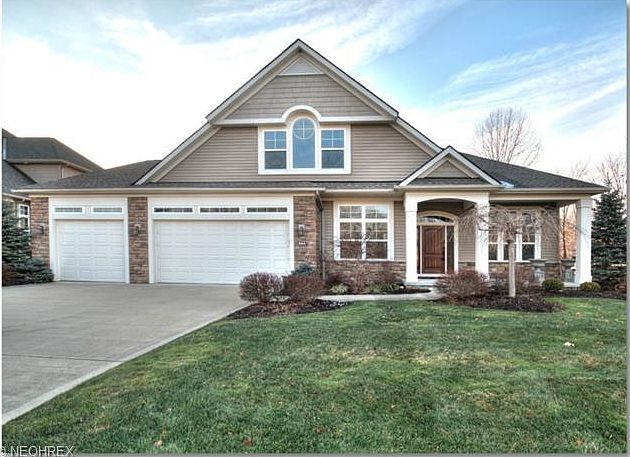 1st image of 444 Saint Andrews Ln