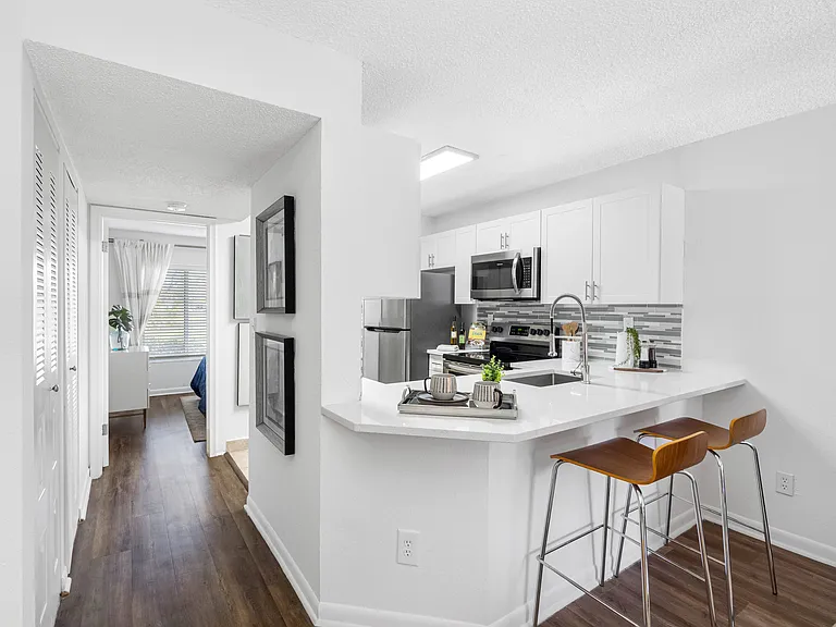 Boca Arbor Club Apartments — Photo 22