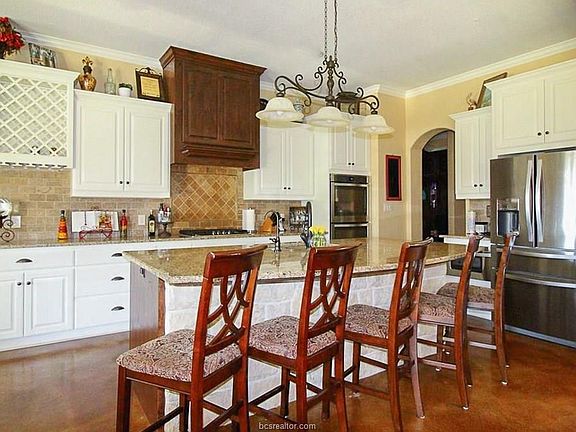5th image of 4106 Wild Creek Ct