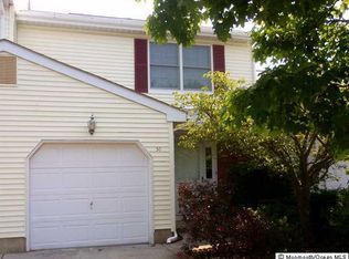 50 Holly Dr, Eatontown, NJ 07724