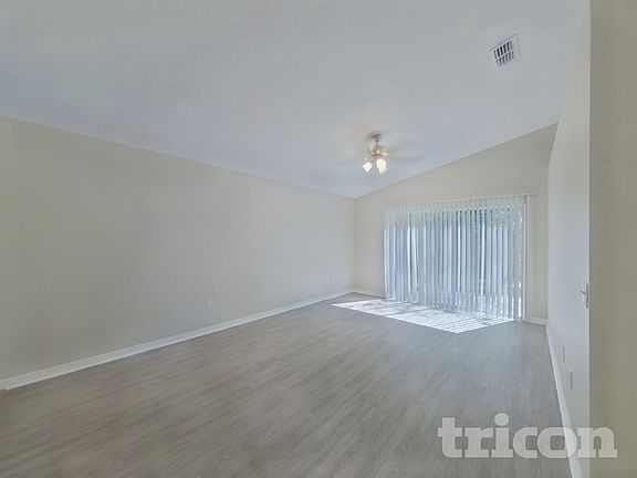 4th image of 22210 Bell Harbor Dr