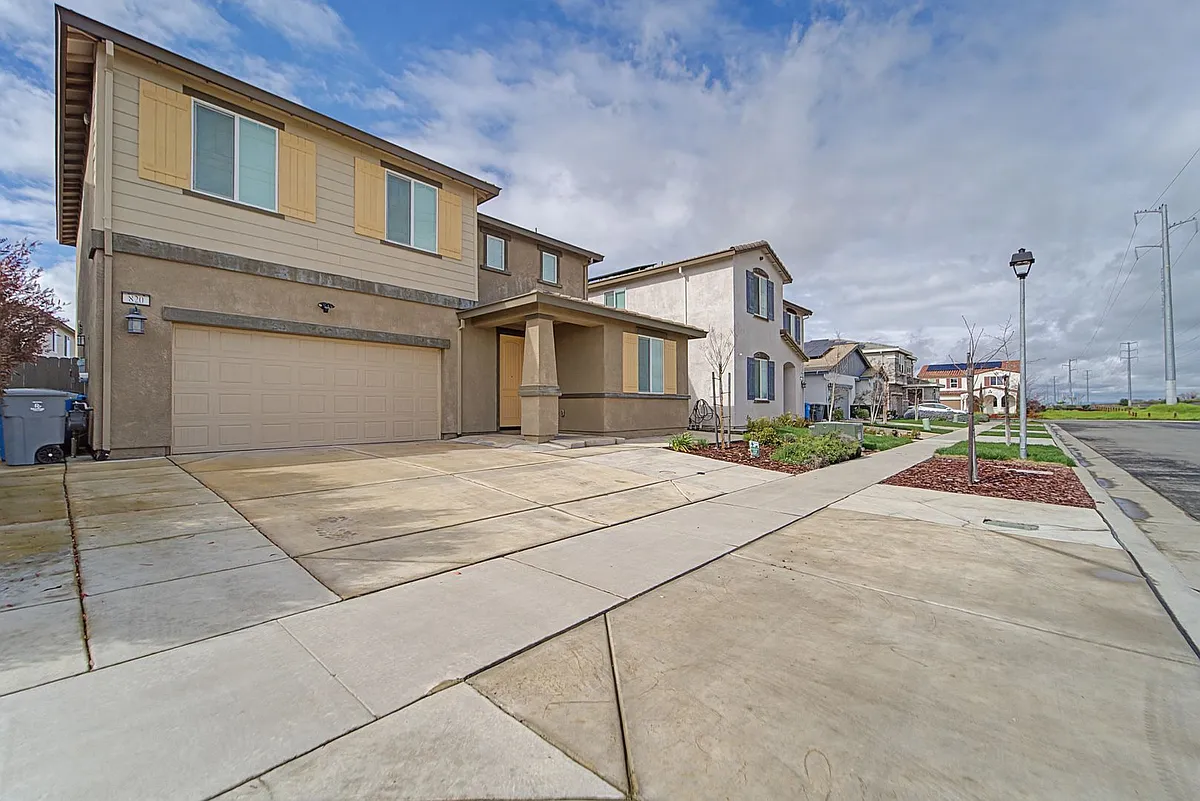 Building Photo - 820 Berryessa Way