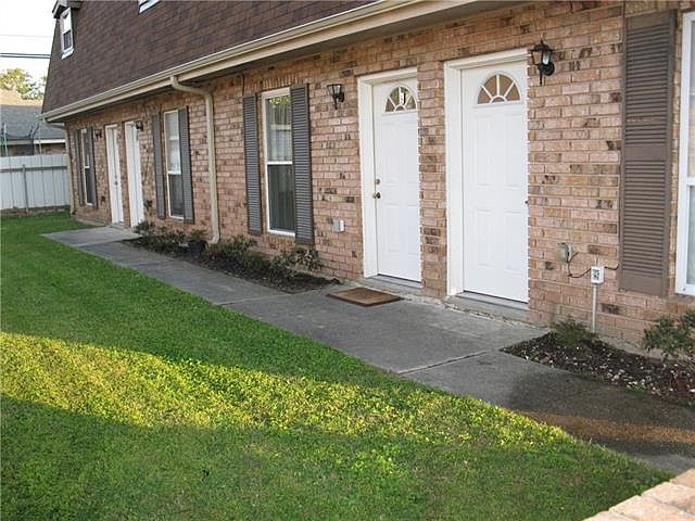 1st image of 3317 Golden Dr